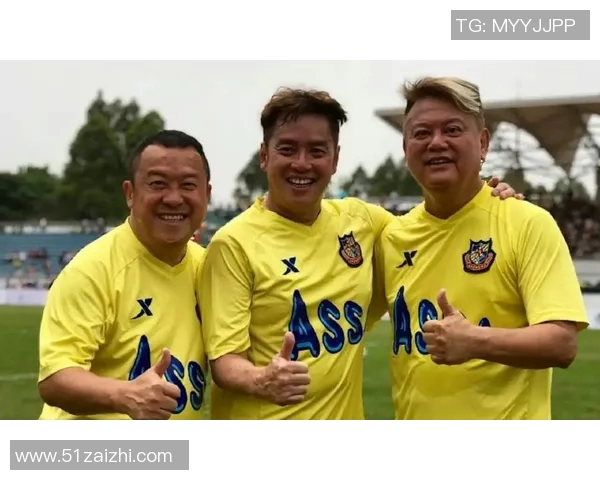 中国男足球明星风采大揭秘从球场到生活的精彩瞬间